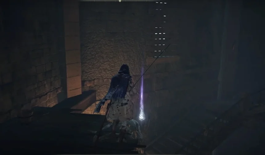 Elden Ring Crimson Amber Medallion +1