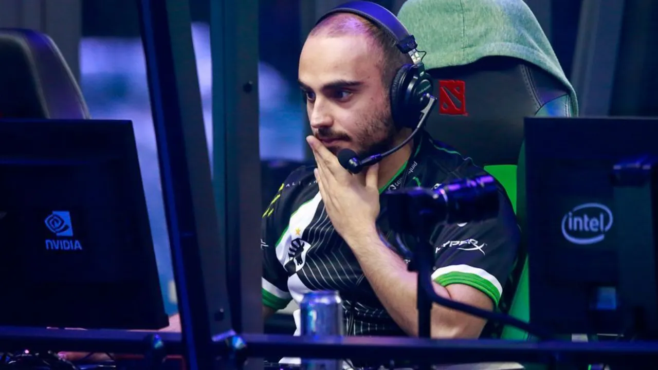 KuroKy Dota 2 esports player