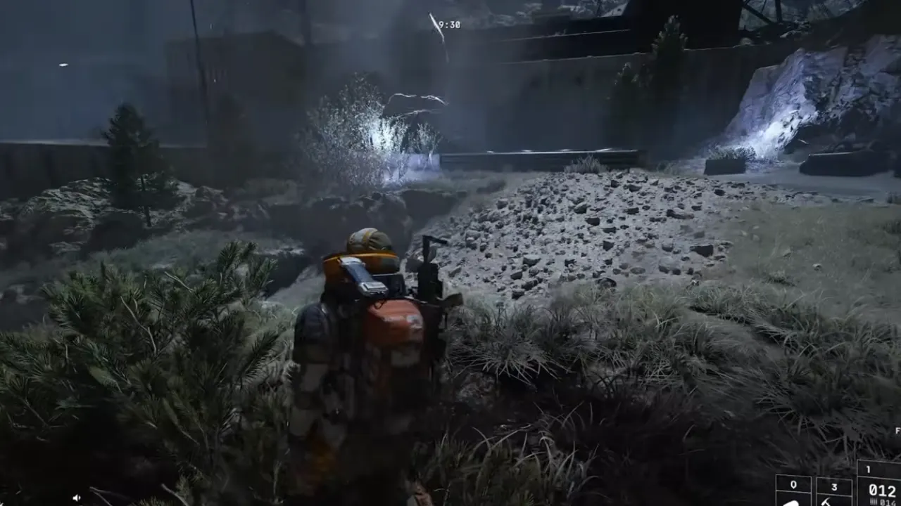 blue electromagnetic field before lighting strikes