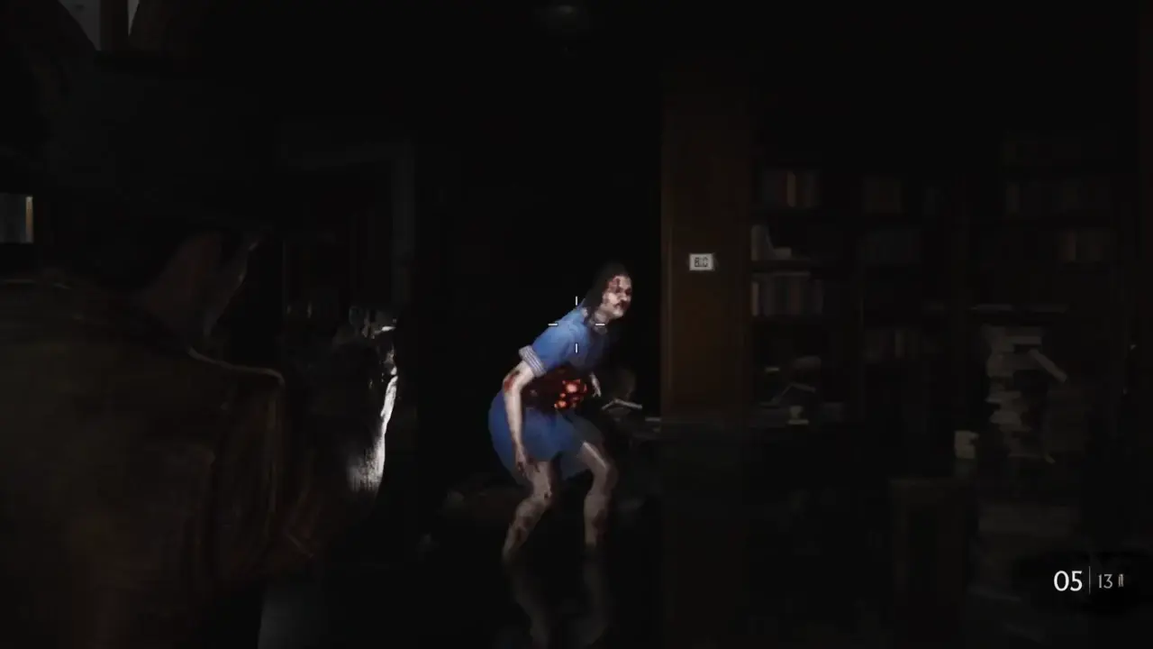 Defeating enemies in the Library Annex.