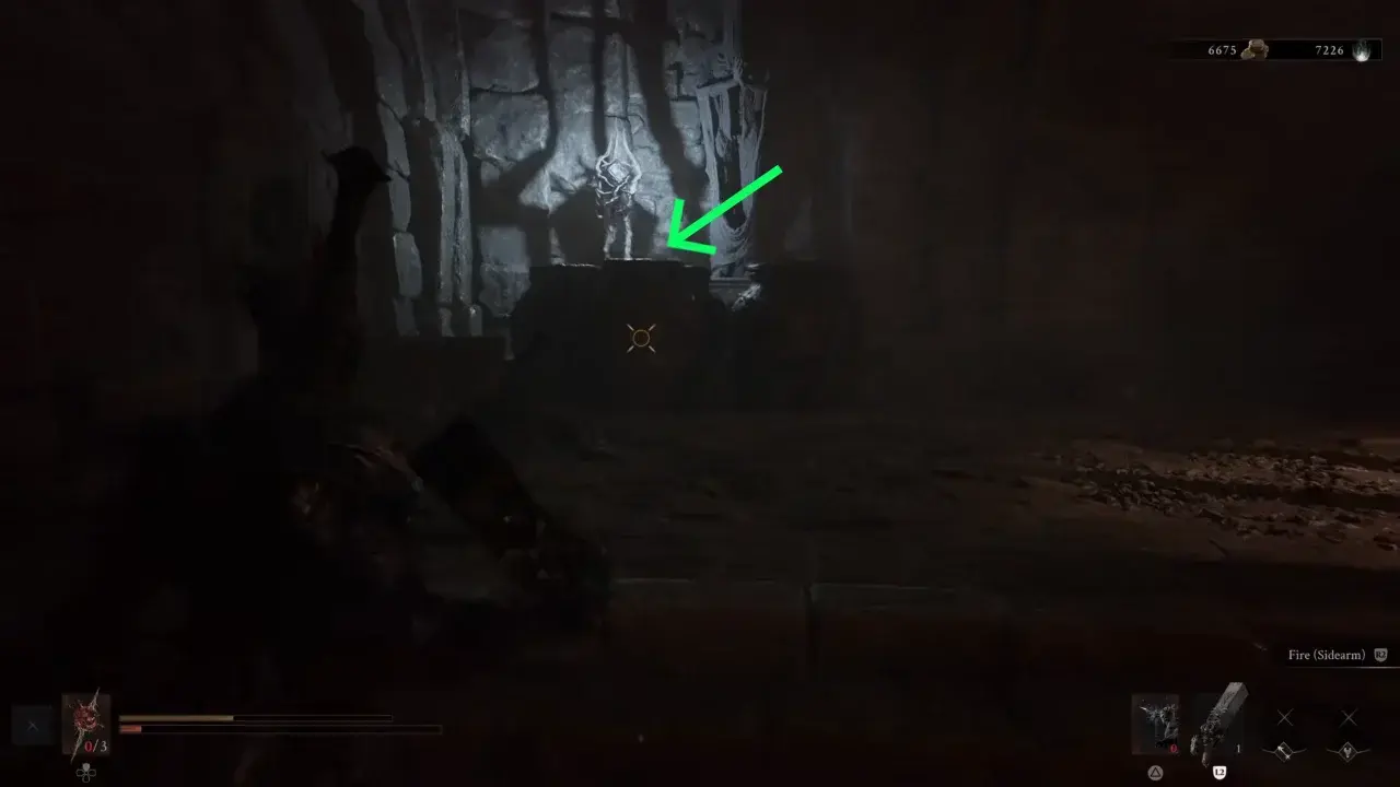 Laterite location pointed with arrow in King's Crypt.