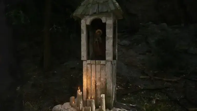 The Blood of Dawnwalker Fast Travel Shrine